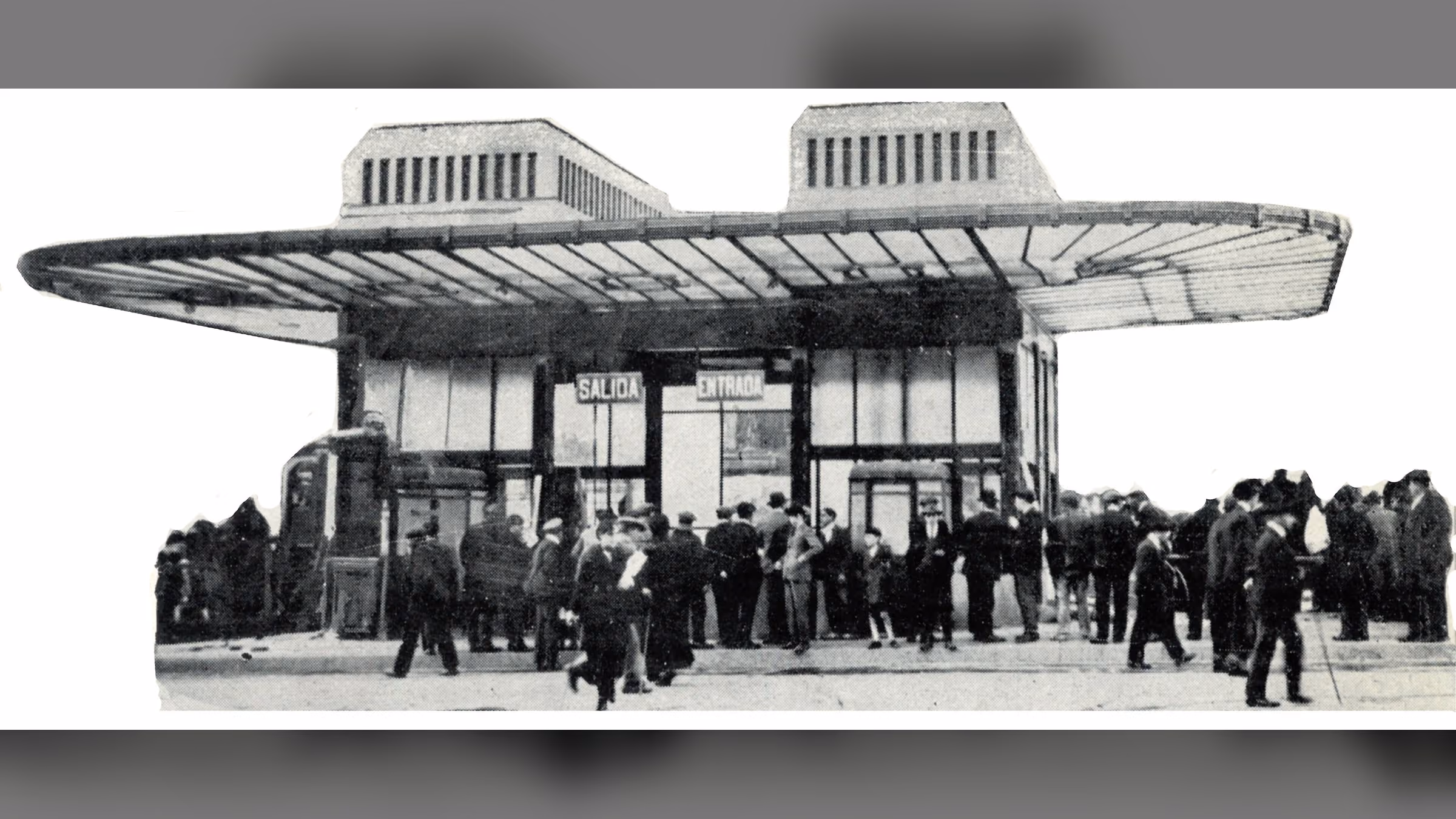 El templete de la estación de Metro de Sol diseñado por Antonio Palacios en 1919